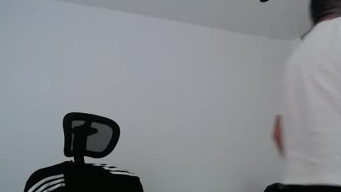 Professional manBD online show from 11.29.25