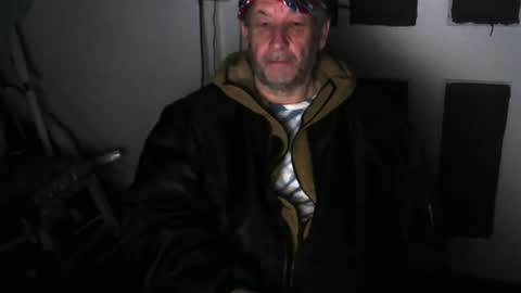 Snapshot of projectorepson chatting on 12.25.24 projectorepson online show from 12.25.24