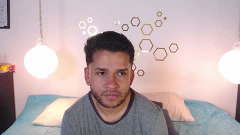 Adris  Juan online show from 10.14.25