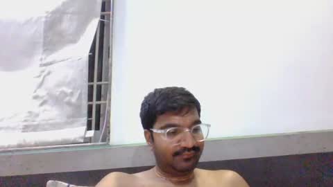 Snapshot of ptl1711 chatting on 04.30.26 ptl1711 online show from 04.30.26