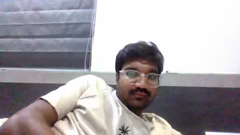 Snapshot of ptl1711 chatting on 05.22.26 ptl1711 online show from 05.22.26
