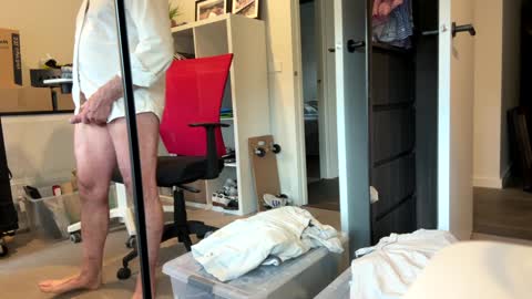 Snapshot of puffiest chatting on 02.02.25 puffiest online show from 02.02.25