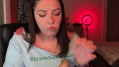 Snapshot of pumpkin_bunny chatting on 09.16.25 Pumpkin bunny online show from 09.16.25