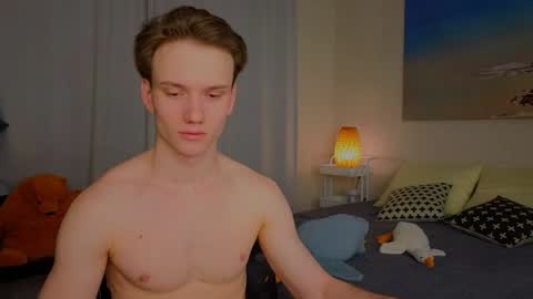 Snapshot of pupsenish chatting on 01.26.25 Jesse online show from 01.26.25