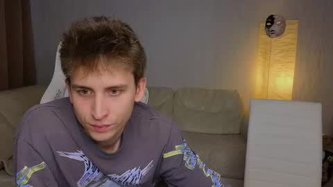 Snapshot of pupsenish chatting on 09.17.25 Jesse online show from 09.17.25