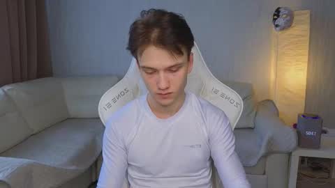 Snapshot of pupsenish chatting on 10.10.25 Jesse online show from 10.10.25