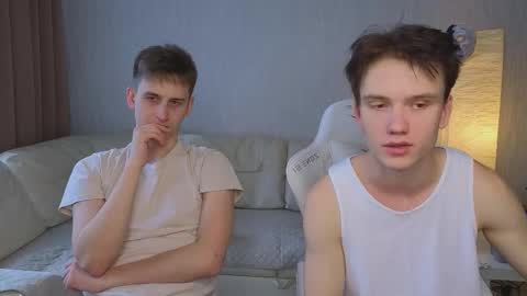 Snapshot of pupsenish chatting on 10.16.25 Jesse online show from 10.16.25