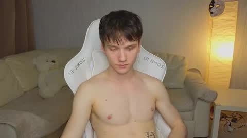 Snapshot of pupsenish chatting on 10.17.25 Jesse online show from 10.17.25