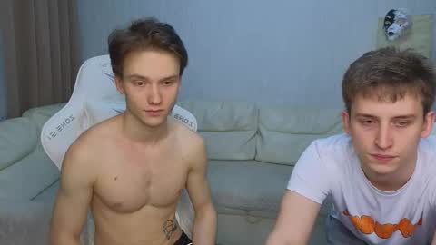 Snapshot of pupsenish chatting on 11.05.25 Jesse online show from 11.05.25