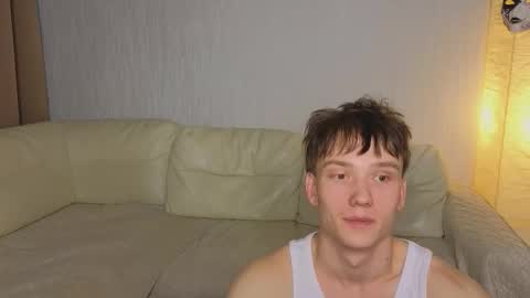 Snapshot of pupsenish chatting on 11.12.25 Jesse online show from 11.12.25