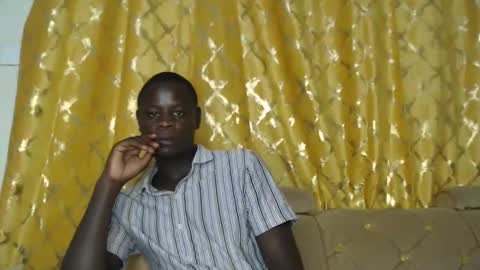 Snapshot of purple_hearts chatting on 02.20.26 purple_hearts online show from 02.20.26