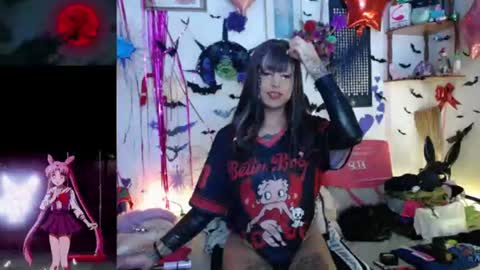 Snapshot of purplekattlyn chatting on 06.15.26 purplekattlyn online show from 06.15.26