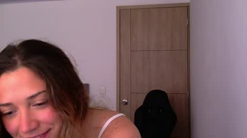 Lizzy online show from 07.10.26