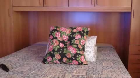 Mary online show from 01.24.25