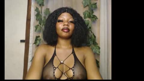 Snapshot of pussy_x_cookie chatting on 02.10.26 stella online show from 02.10.26