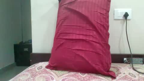 pussysmasher0804 online show from 01.04.25