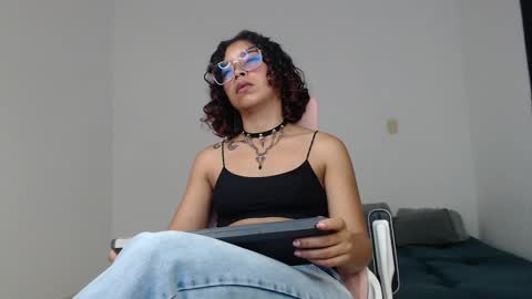 Izumi online show from 12.25.24