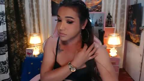 Snapshot of pythoncock4u chatting on 03.10.25 Queen Agatha online show from 03.10.25