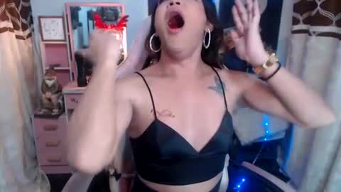 Snapshot of pythoncock4u chatting on 10.09.25 Queen Agatha online show from 10.09.25