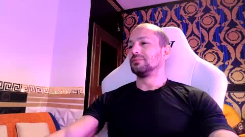 Qianos online show from 06.19.26