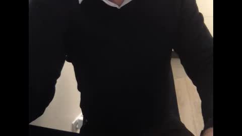 Snapshot of qsx9 chatting on 12.10.24 Quentin online show from 12.10.24