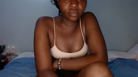 emmie online show from 03.04.25