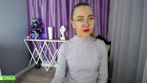 Snapshot of queen_a_n_i chatting on 12.07.24 A N I Ill be here on December 1st online show from 12.07.24