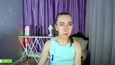 Snapshot of queen_a_n_i chatting on 02.15.25 A N I Ill be here on December 1st online show from 02.15.25