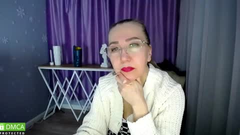 Snapshot of queen_a_n_i chatting on 03.05.25 A N I Ill be here on December 1st online show from 03.05.25