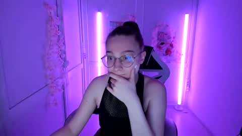 Amelie online show from 05.22.26