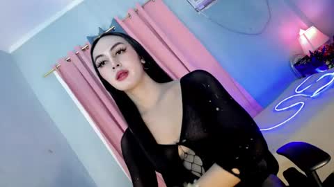 queen_danaya online show from 07.05.26