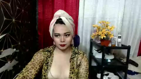 Snapshot of queen_ennah chatting on 01.21.25 queen_ennah online show from 01.21.25
