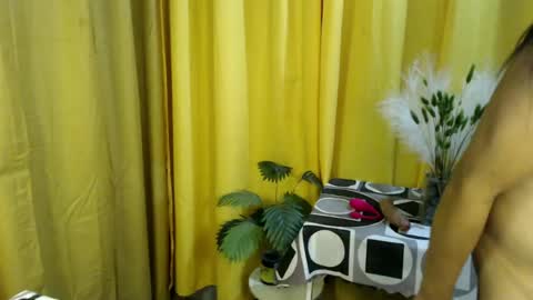 queen_ennah online show from 06.28.26
