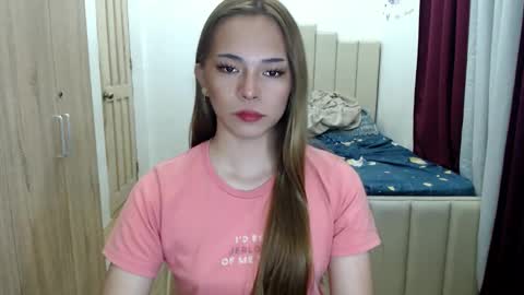 Snapshot of queen_heart0 chatting on 02.04.26 shawny online show from 02.04.26