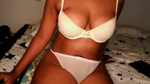 queen_joy123 online show from 11.16.25