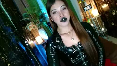 Kendal  online here from 6am-3pm philippine time online show from 10.11.25