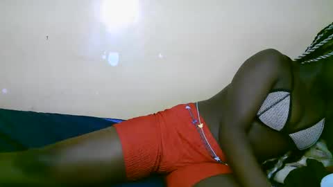 queen_latasha online show from 11.18.25