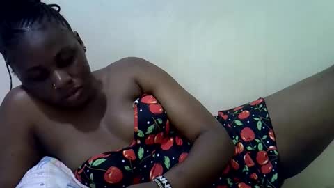 queen_leilla online show from 05.18.26