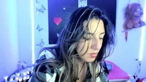queen_natttyy online show from 03.09.25
