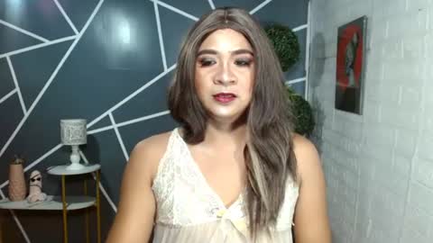 queen_tracy online show from 06.12.26