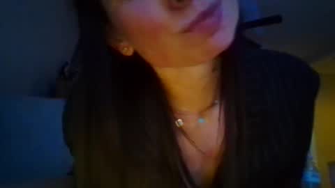 queenbee6269 online show from 02.14.25