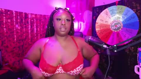 Queen Cherise Roze online show from 05.25.26
