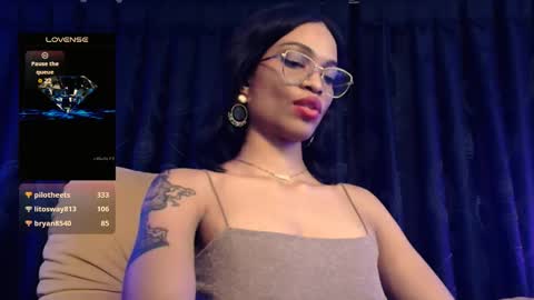 Snapshot of queendom_ing chatting on 02.24.25 Sweet Goddess online show from 02.24.25