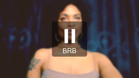 Snapshot of queendom_ing chatting on 11.17.25 Sweet Goddess online show from 11.17.25