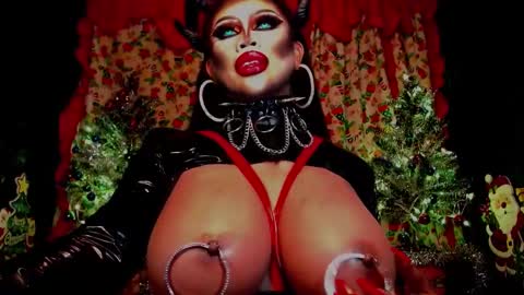 Wanda Luna online show from 12.21.24