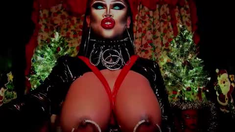 Wanda Luna online show from 12.25.24