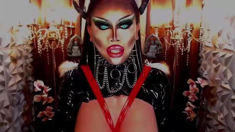 Wanda Luna online show from 01.18.25