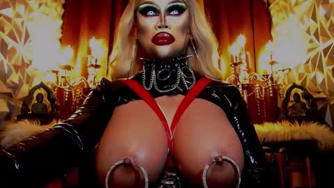 Wanda Luna online show from 01.21.25