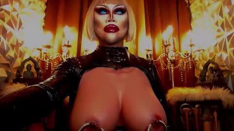 Wanda Luna online show from 01.23.25