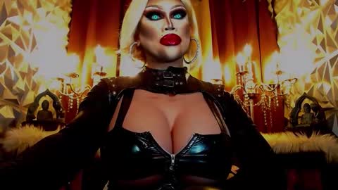 Wanda Luna online show from 02.10.25